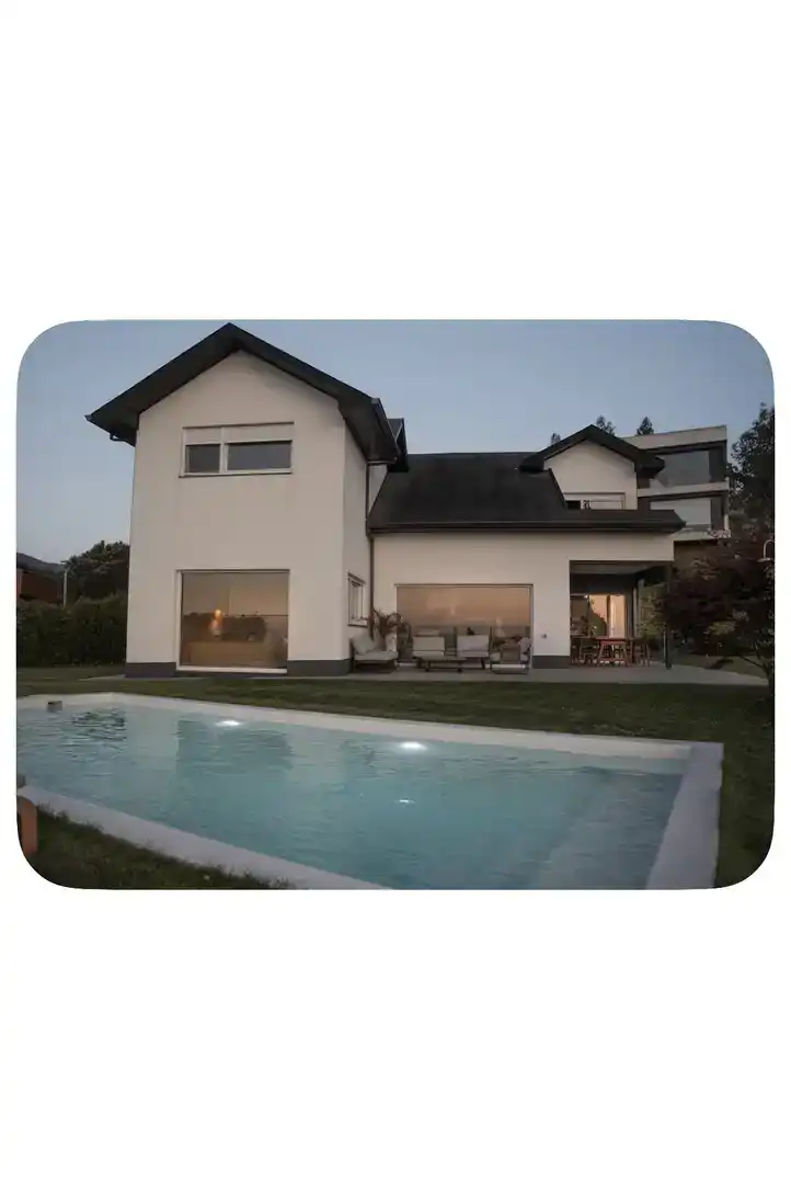 Piscina de Casa o xalet en venda en Lemoiz