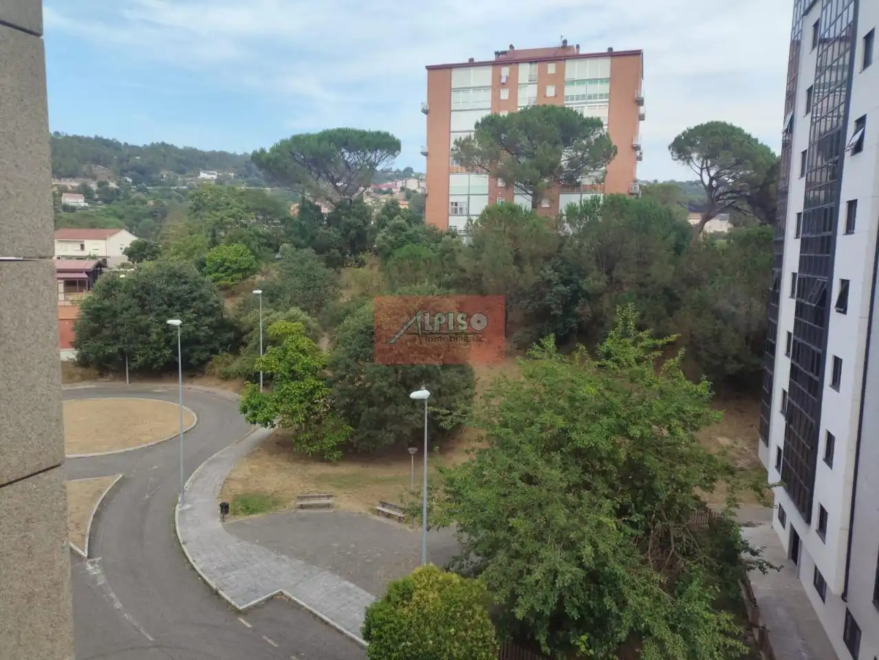 Parkplatz von Wohnung zum Verkauf in Ourense Capital  mit Heizung und Möbliert