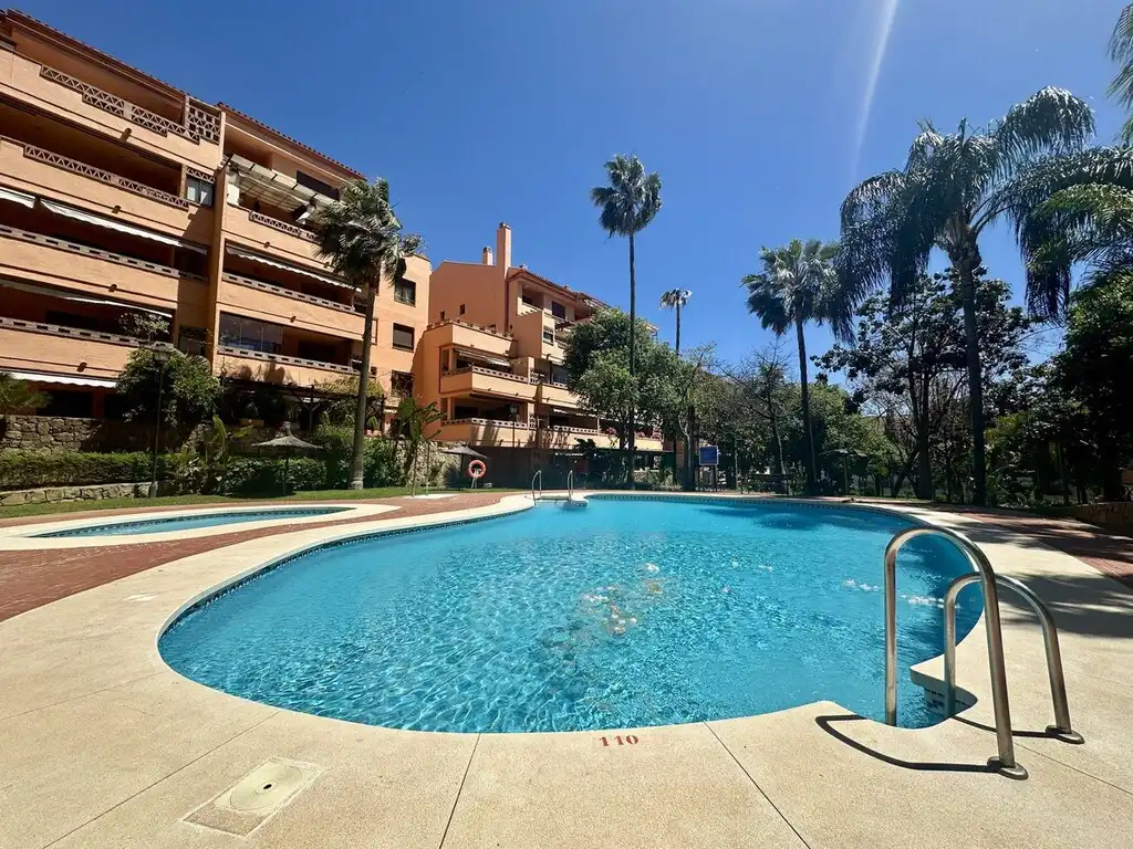 Appartement compact avec piscine à vendre à Milla de Oro