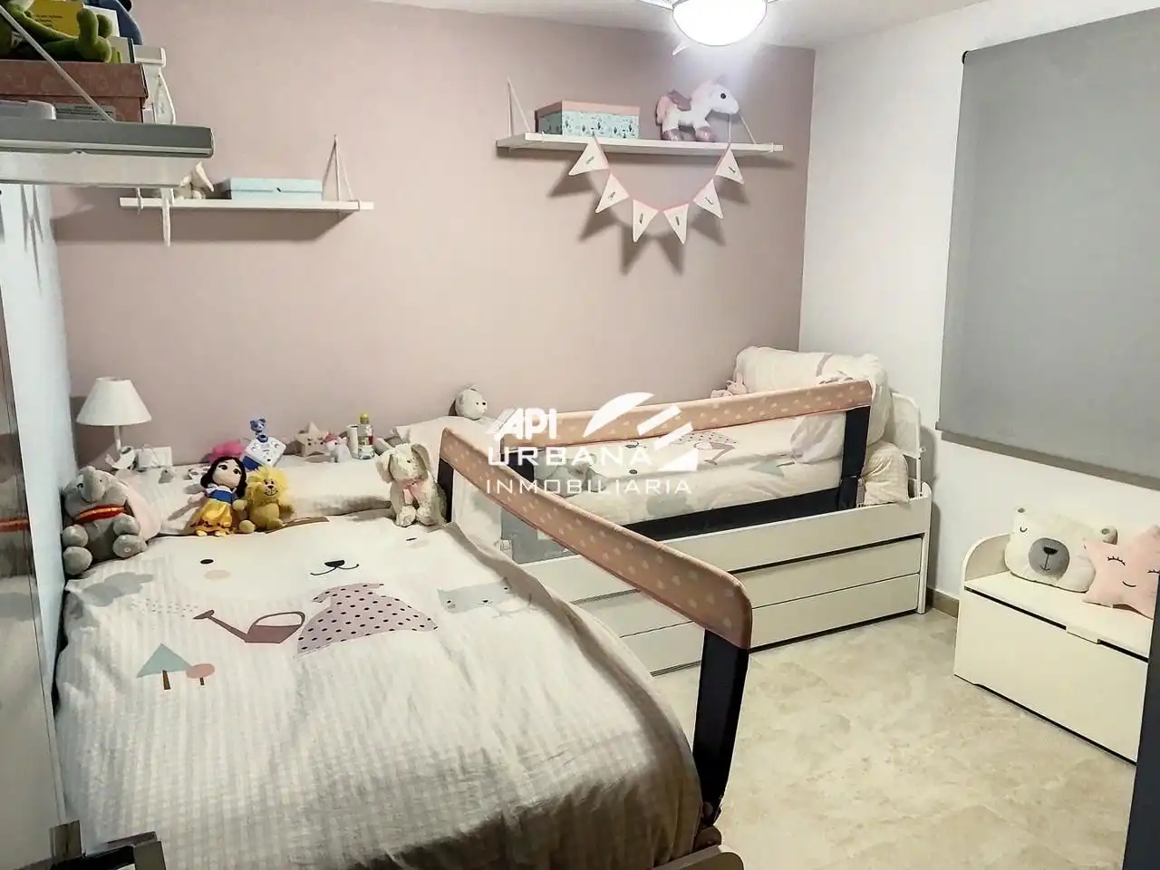 Dormitori de Casa o xalet en venda en Lucena amb Terrassa, Piscina i Moblat