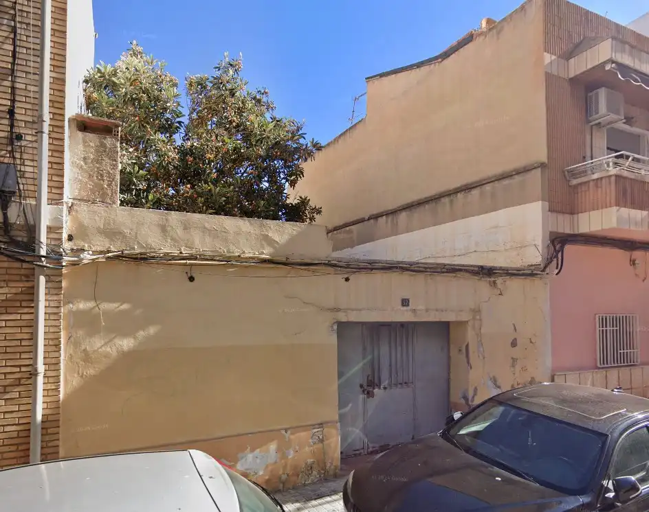 Vista exterior de Casa o xalet en venda en Paterna amb Jardí privat