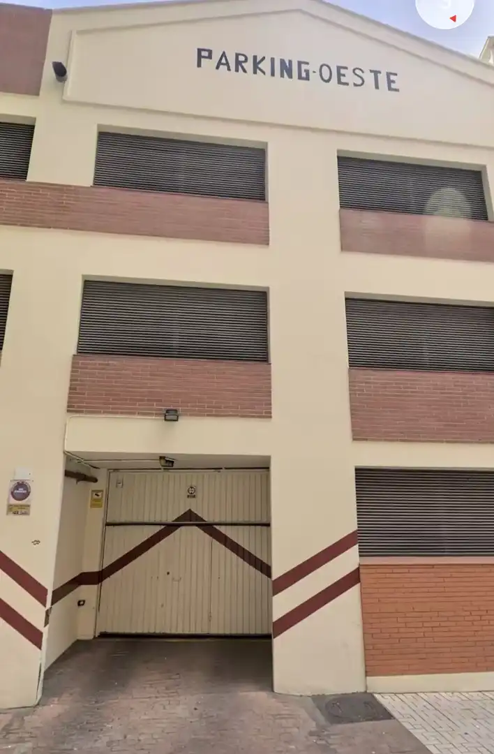 Garaje en venta en Calle Catamarán, 8, Los Guindos - Parque Mediterráneo - Santa Paula