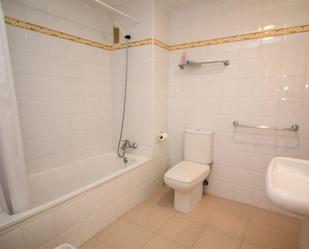 Bathroom of Apartment for sale in Sanlúcar de Barrameda  with Air Conditioner, Parquet flooring and Terrace