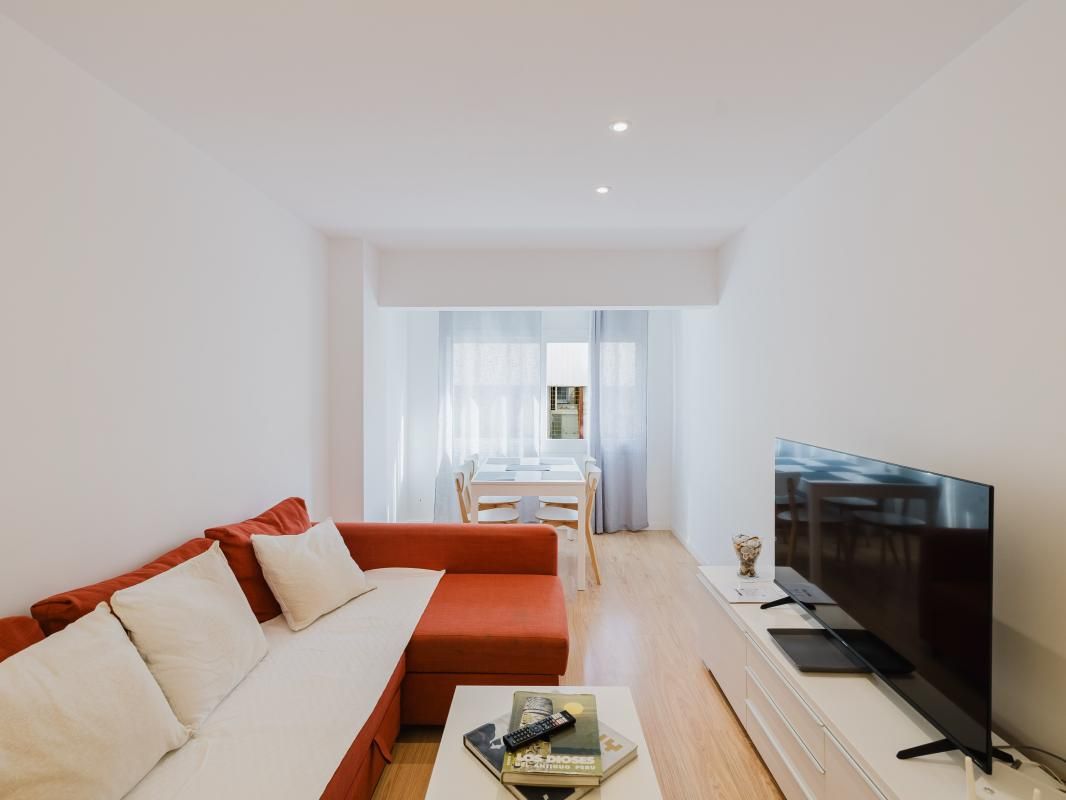 Living room of Flat for sale in Málaga Capital  with Air Conditioner, Terrace and Furnished