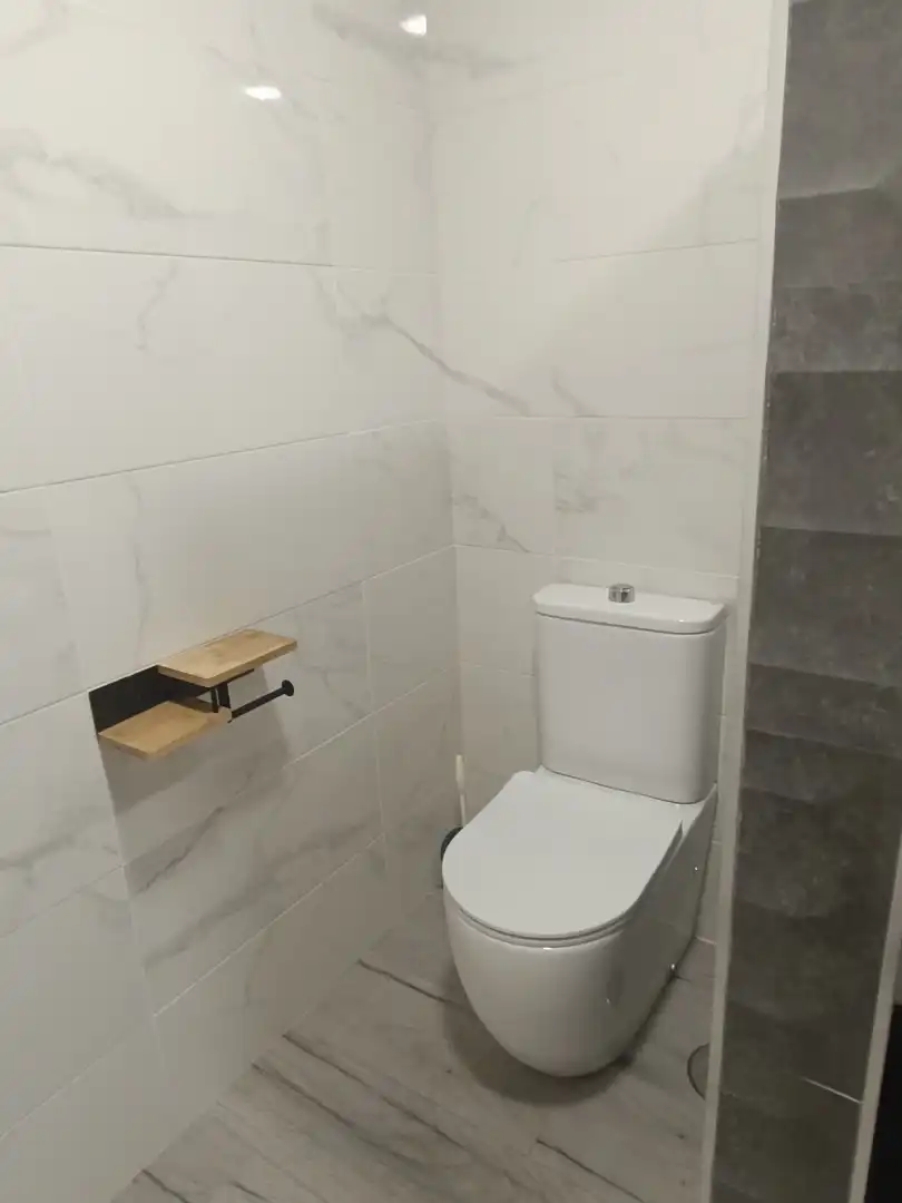 Baño de Casa o chalet de alquiler en Málaga con Aire acondicionado, Amueblado y Horno
