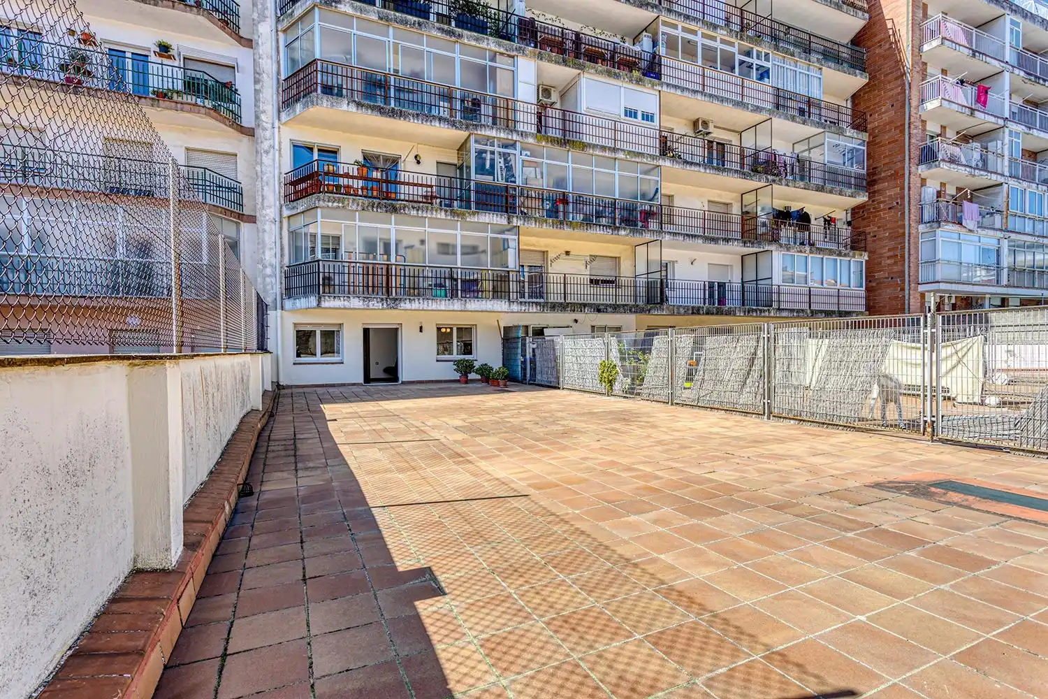 Vista exterior de Piso en venta en Igualada con Calefacción, Terraza y Trastero