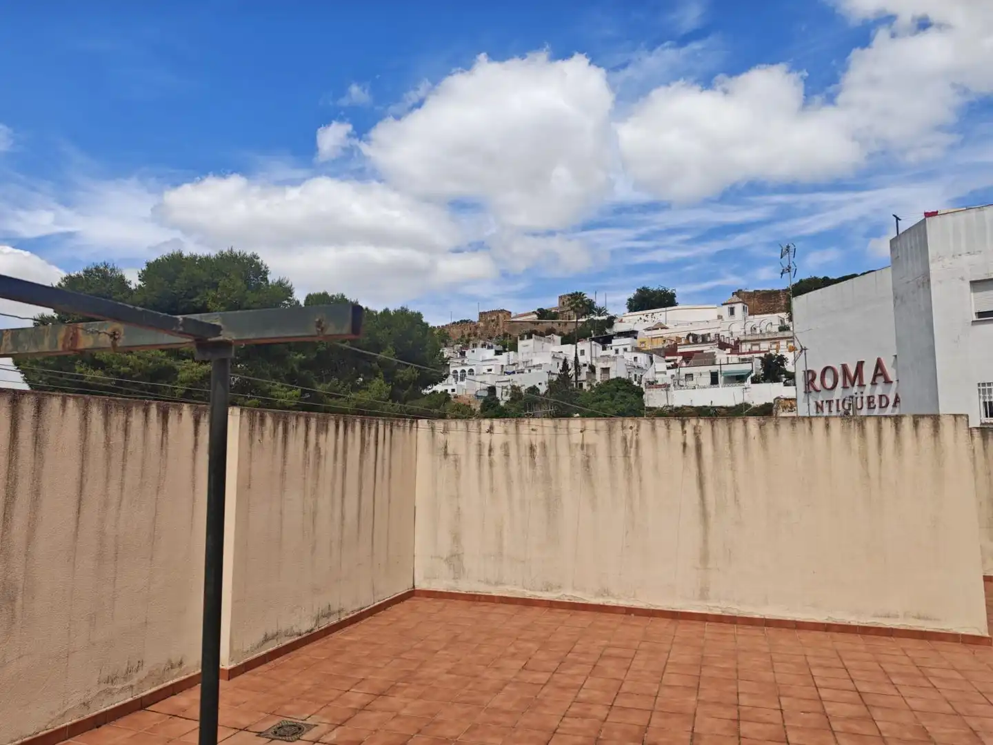 Vista exterior de Pis en venda en Alcalá de Guadaira