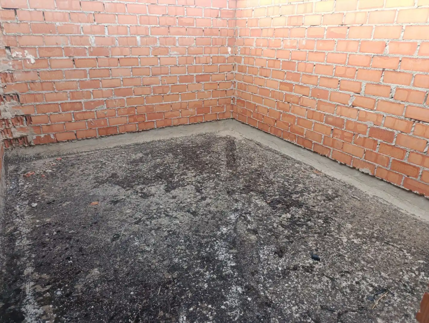 Casa adosada en venta en Valdepeñas con Terraza, Trastero y Balcón