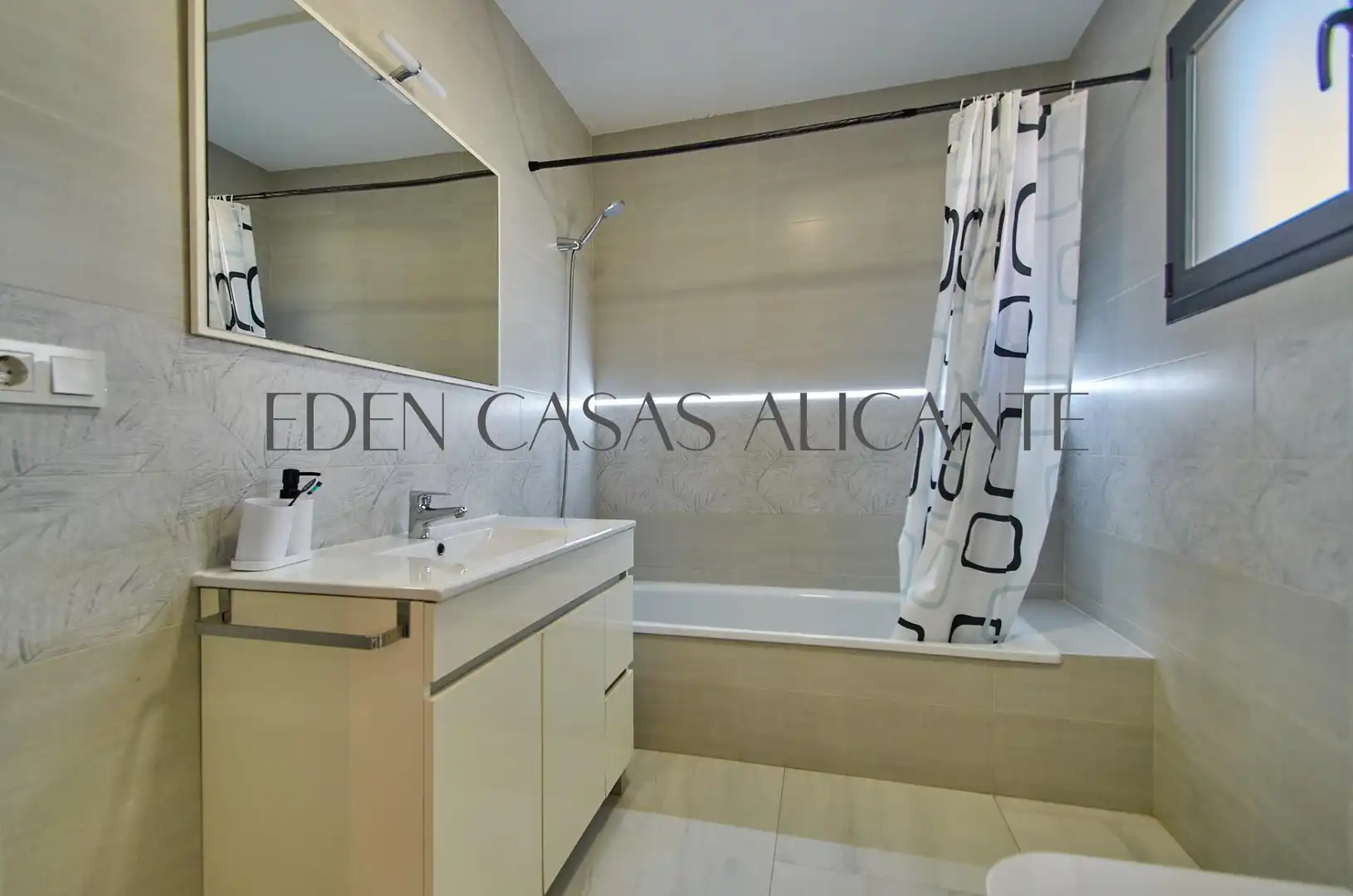 Detached house with terrace for sale in AITANA - UR PLA LA LLOMA, imagen 14