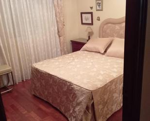 Bedroom of Flat to rent in  Almería Capital  with Air Conditioner and Heating