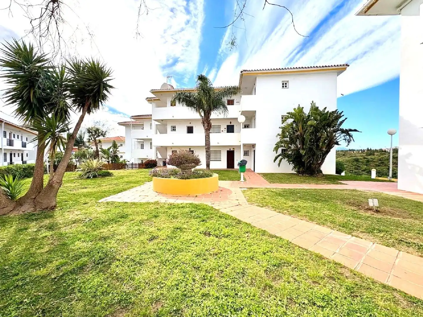 Apartament amb piscina en venda a El Faro de Calaburra - Chaparral