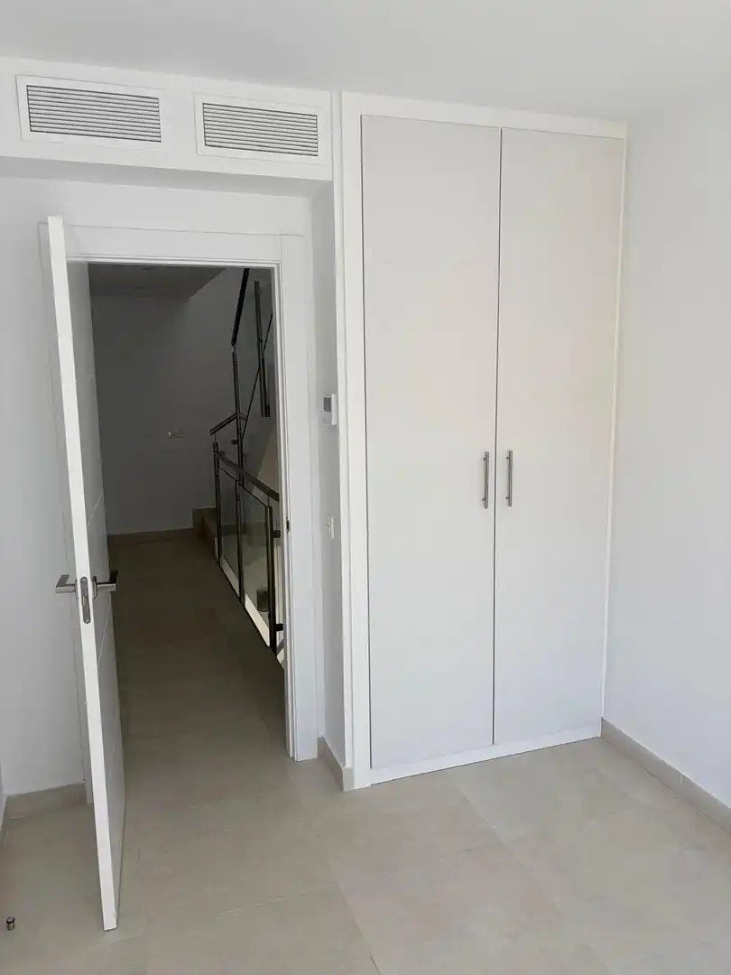 Terraced house with terrace for sale in Las Lagunas, imagen 9