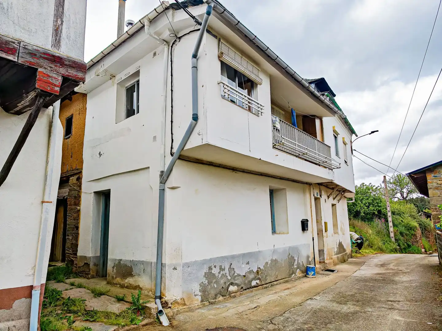 Vista exterior de Casa o chalet en venta en Arganza con Calefacción