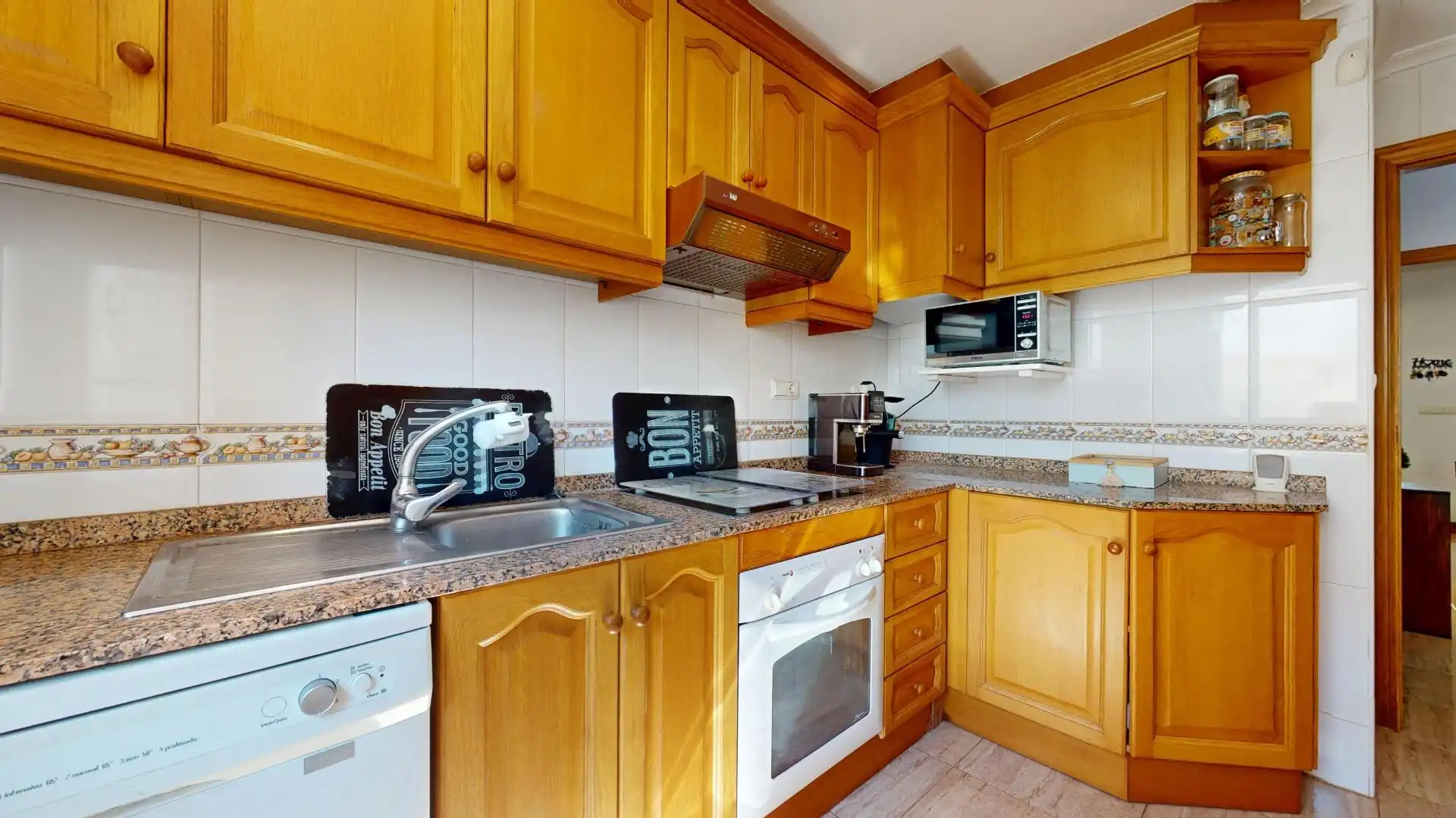 Cocina de Casa adosada en venta en Pilar de la Horadada con Terraza y Balcón