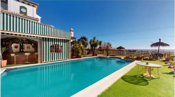Casa o xalet en venda a Avenida los Aguacates, 20, Urbanización Santa Rosa