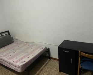 Dormitori de Apartament de lloguer en Elche / Elx