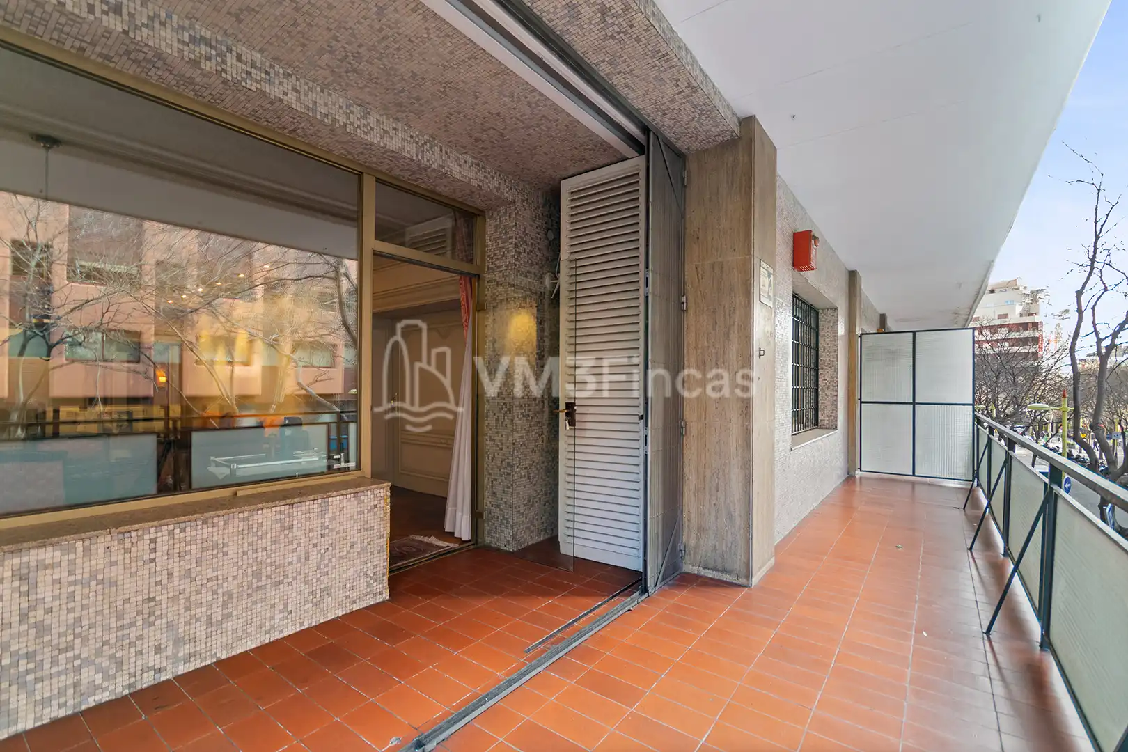 Wohnung zur Miete in Barcelona mit Klimaanlage, Heizung und Parkett