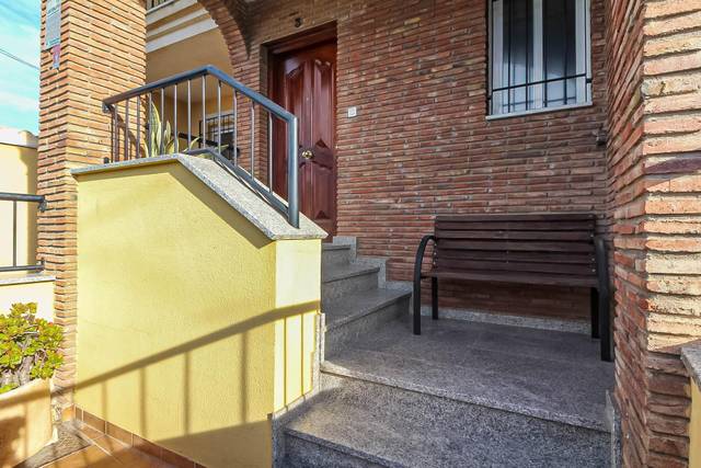 Casa-chalet en Venta en Los Tablones - La Garnatilla