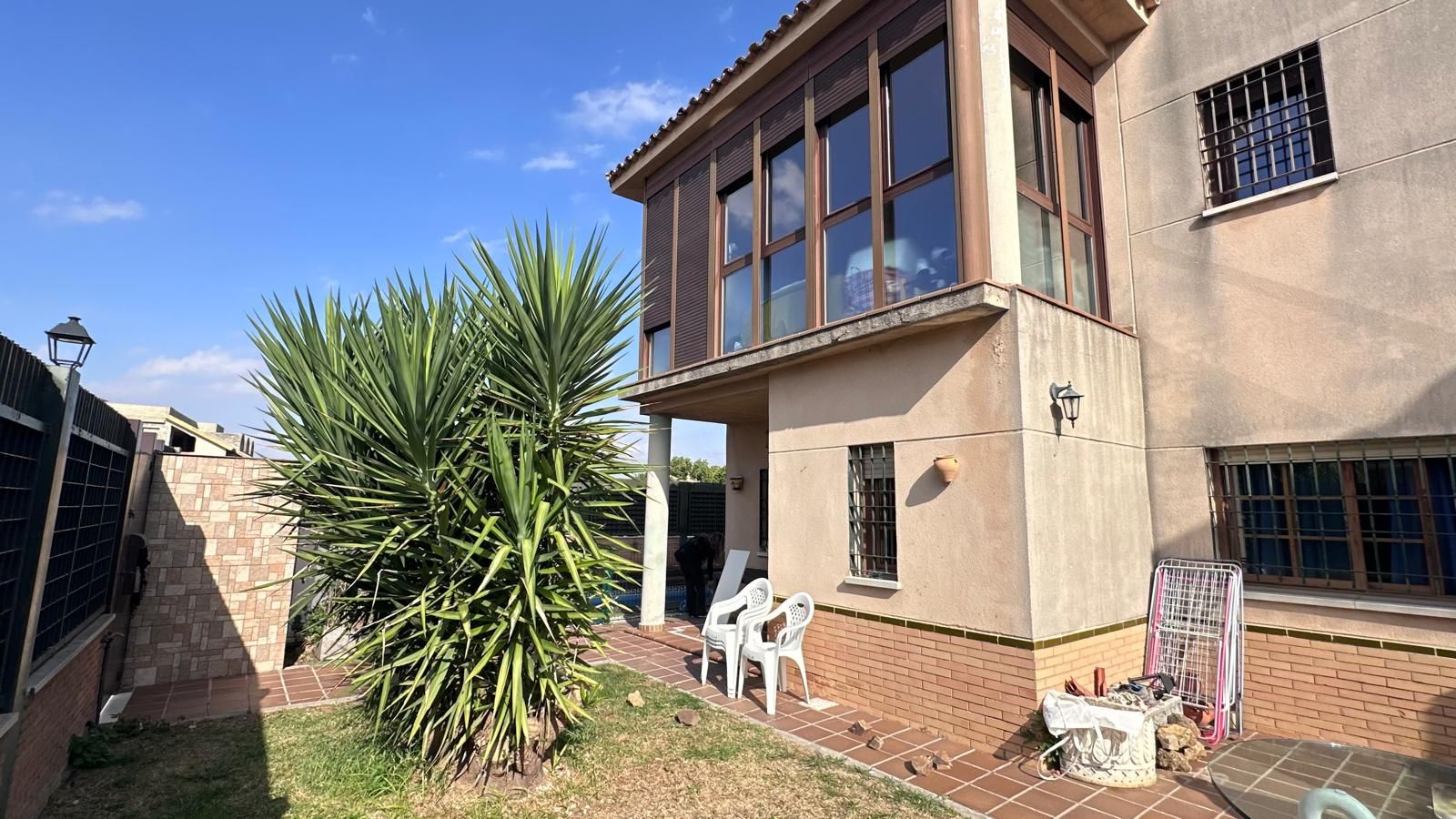 Exterior view of House or chalet for sale in Olivares  with Terrace, Swimming Pool and Furnished