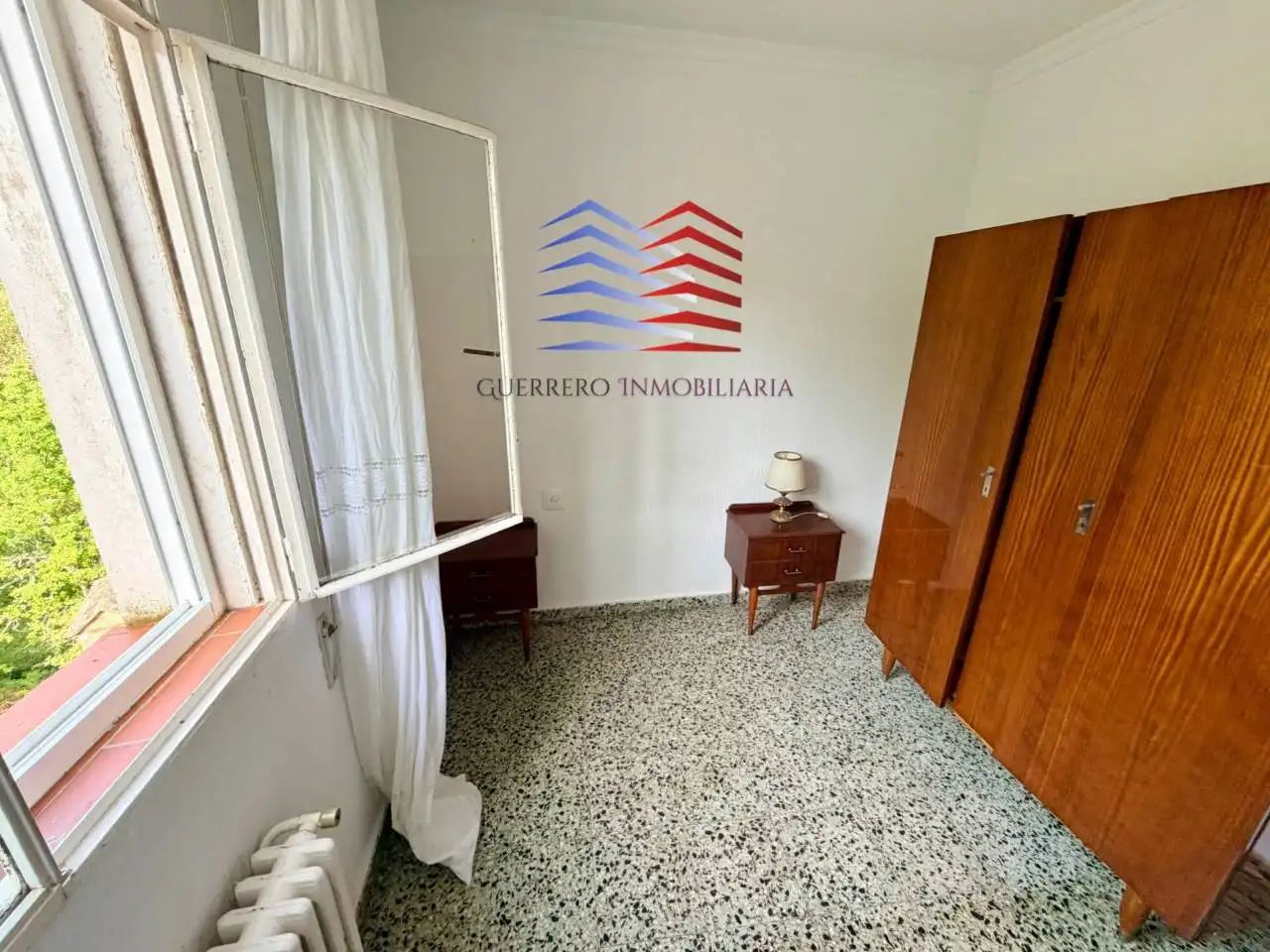 Vista exterior de Casa o xalet de lloguer en San Cibrao das Viñas amb Calefacció, Terrassa i Moblat