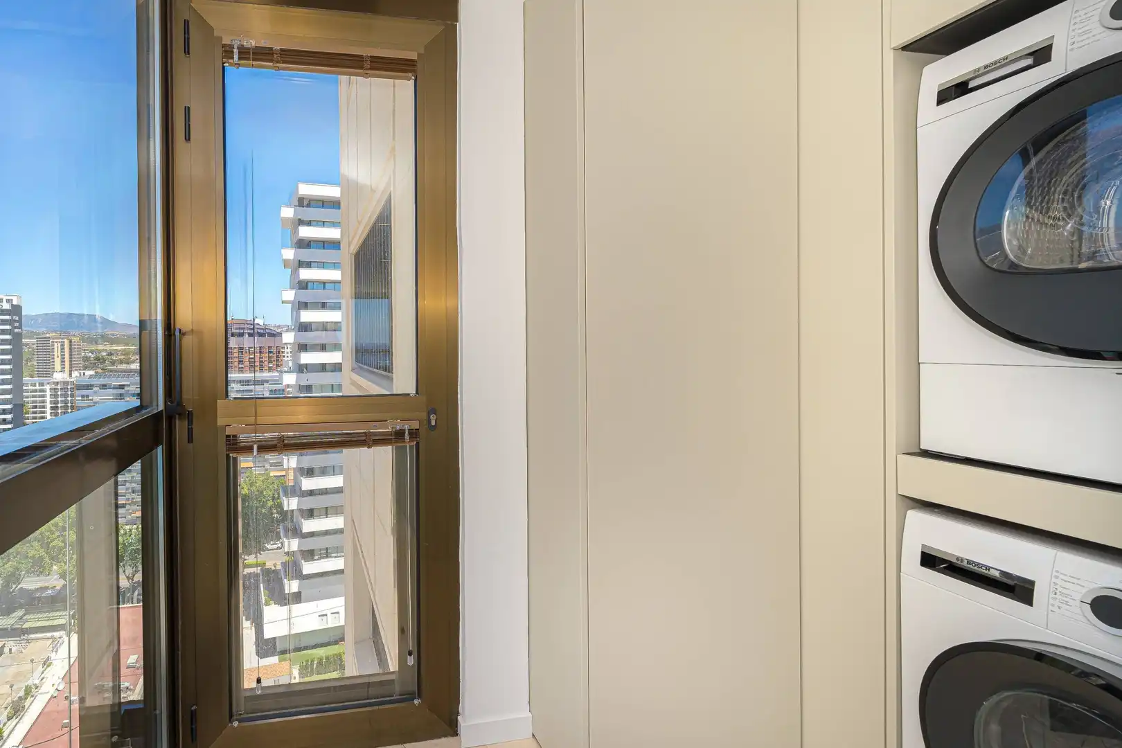 Apartamento con piscina en venta en Playa de Levante, imagen 30