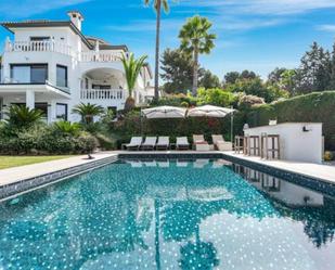 Piscina de Casa o xalet de lloguer en Estepona amb Aire condicionat, Jardí privat i Terrassa