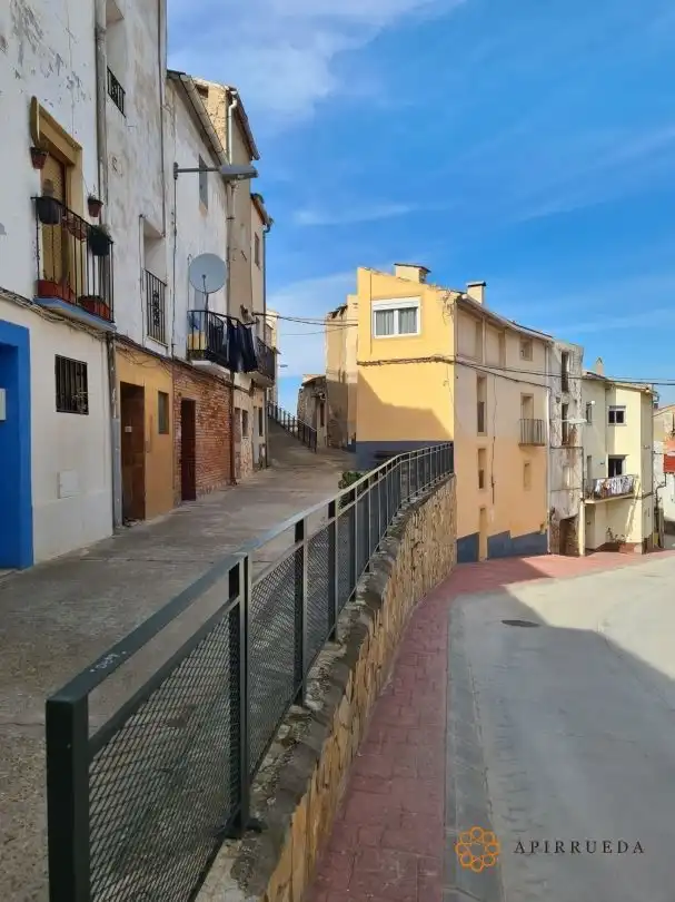 Vista exterior de Casa o chalet en venta en Escatrón con Calefacción y Amueblado