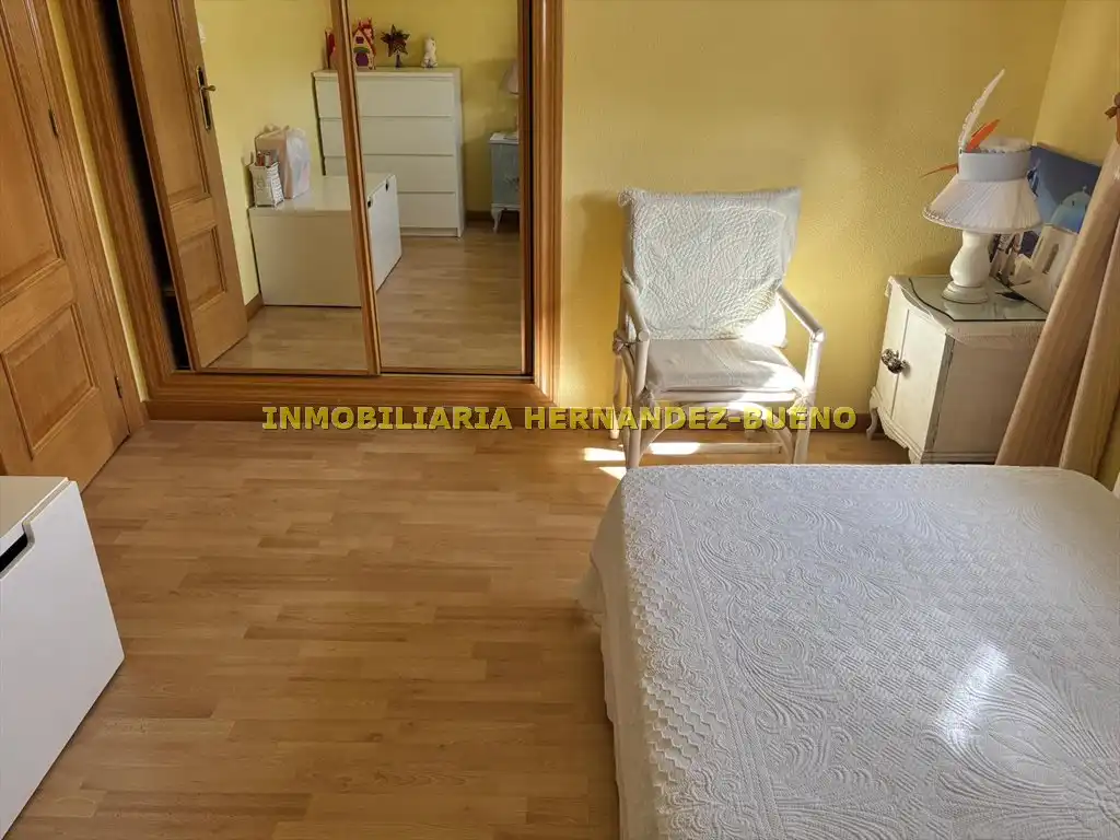 Habitación de Casa o chalet en venta en Buenavista con Calefacción, Jardín privado y Terraza