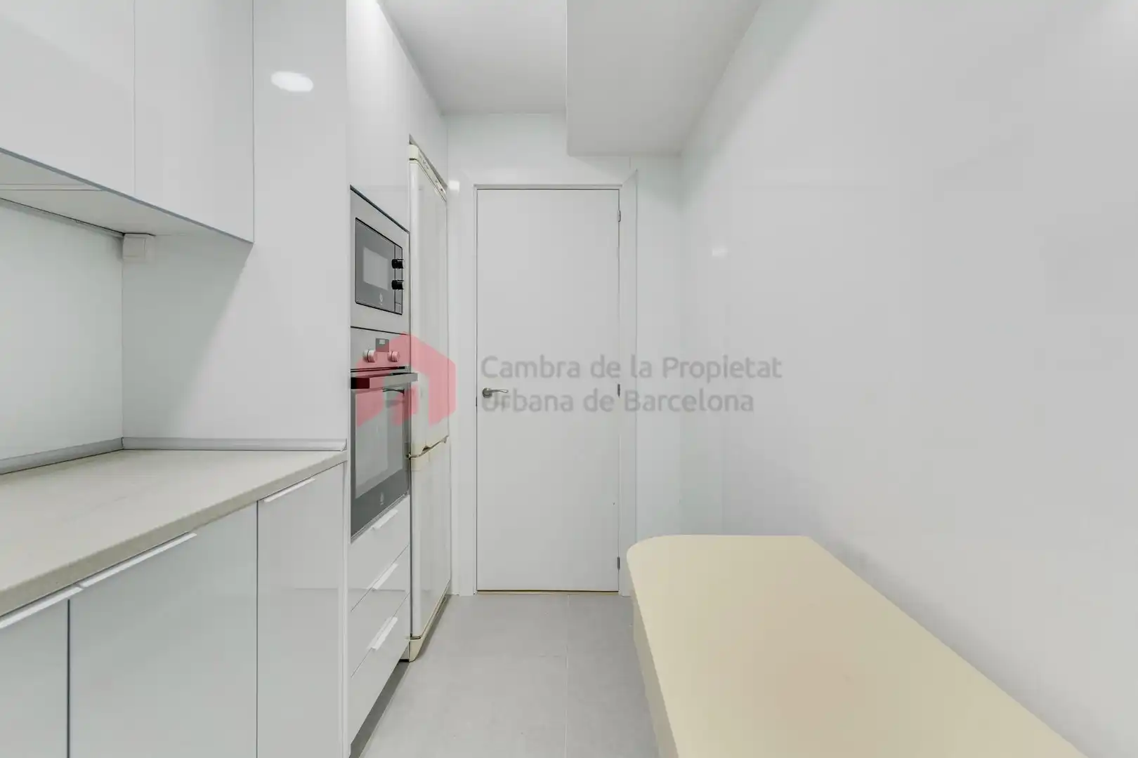 Cocina de Piso en venta en Barcelona con Parquet
