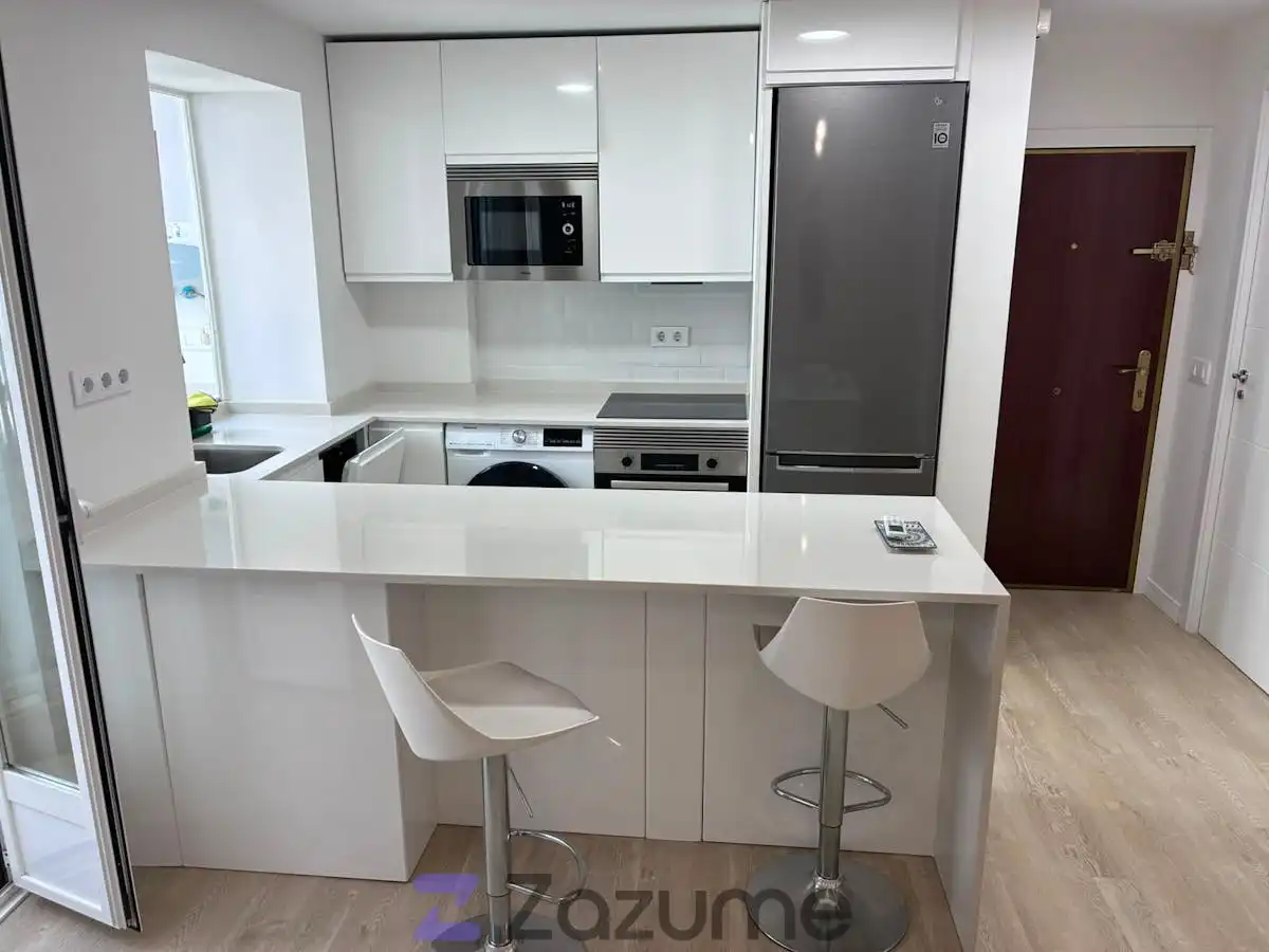 Cocina de Piso de alquiler en Madrid con Aire acondicionado, Calefacción y Horno