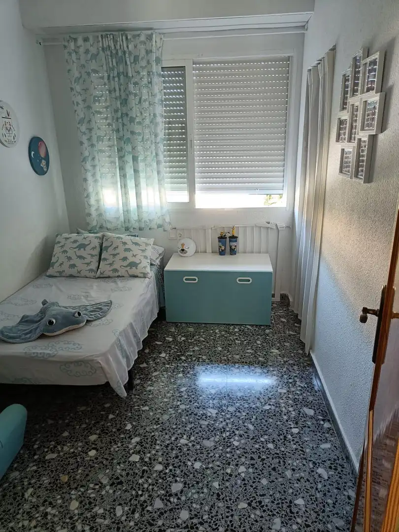 Habitación de Casa o chalet en venta en Torrent con Aire acondicionado, Jardín privado y Terraza