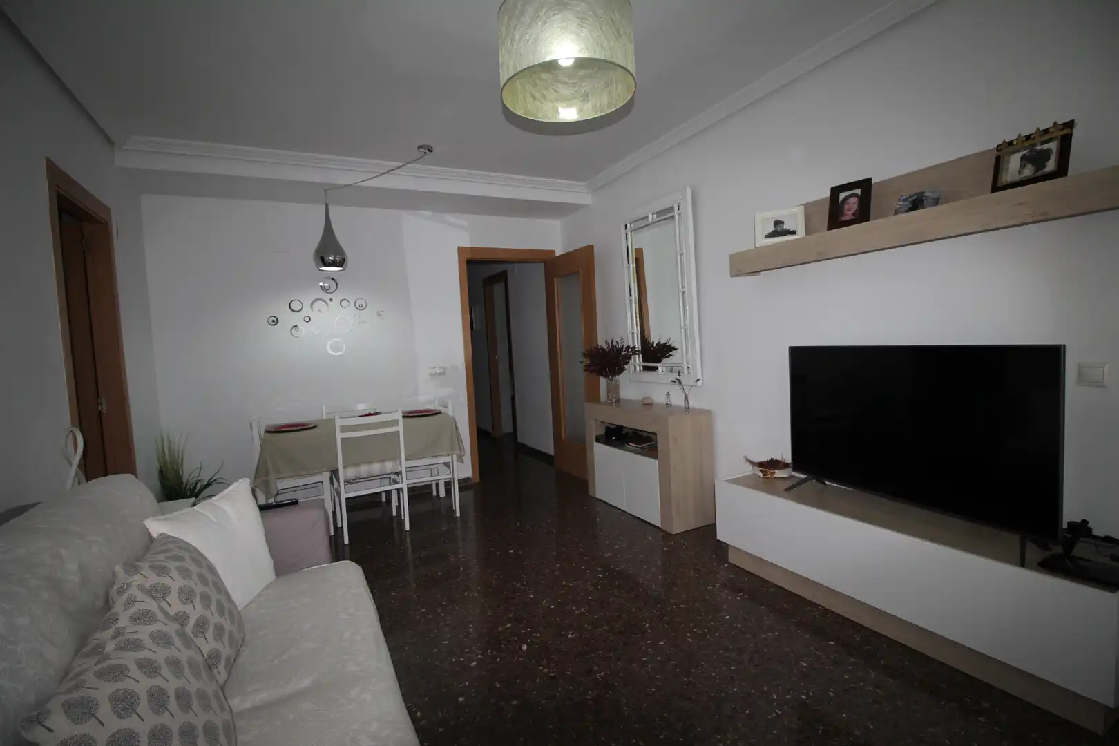 Living room of Flat for sale in Carlet  with Terrace, Storage room and Oven