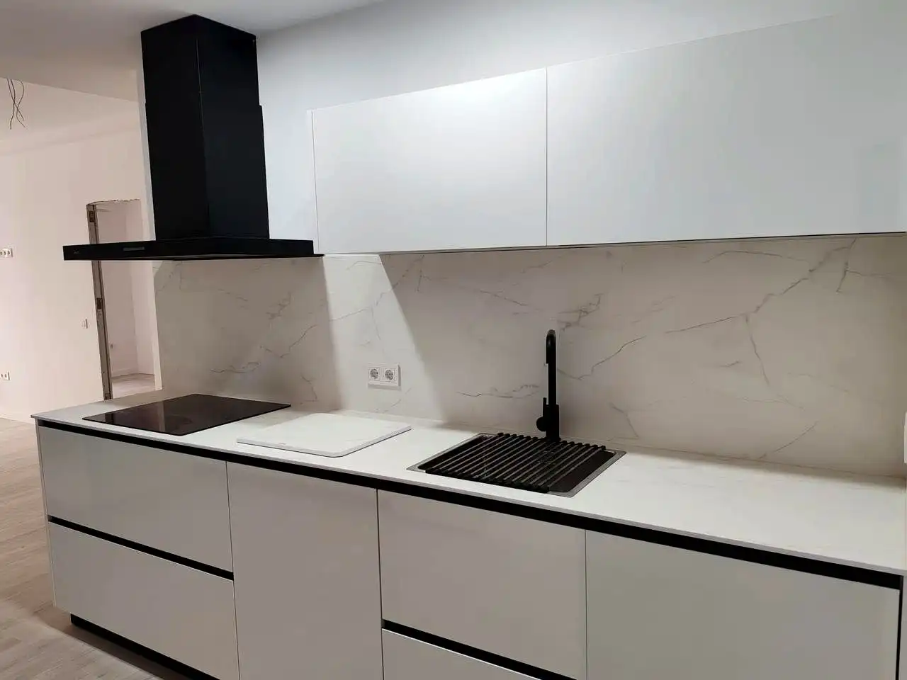 Kitchen of Flat for rent in Córdoba  with Air Conditioner and Balcony