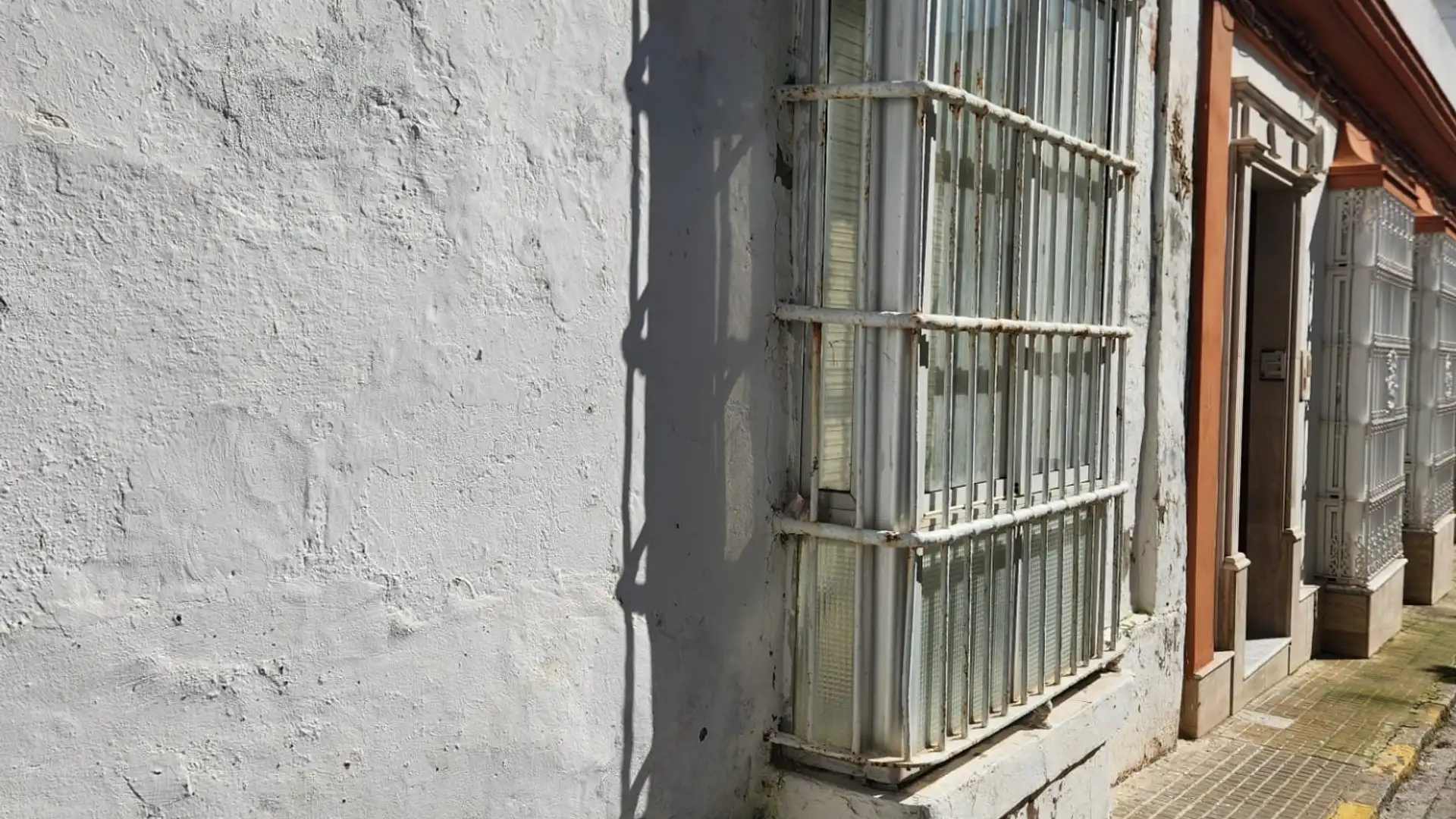 Exterior view of Single-family semi-detached for sale in San Fernando