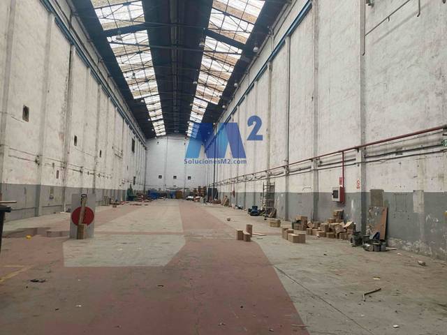 Nave industrial en Alquiler en Ensanche de Vallecas - La Gavia