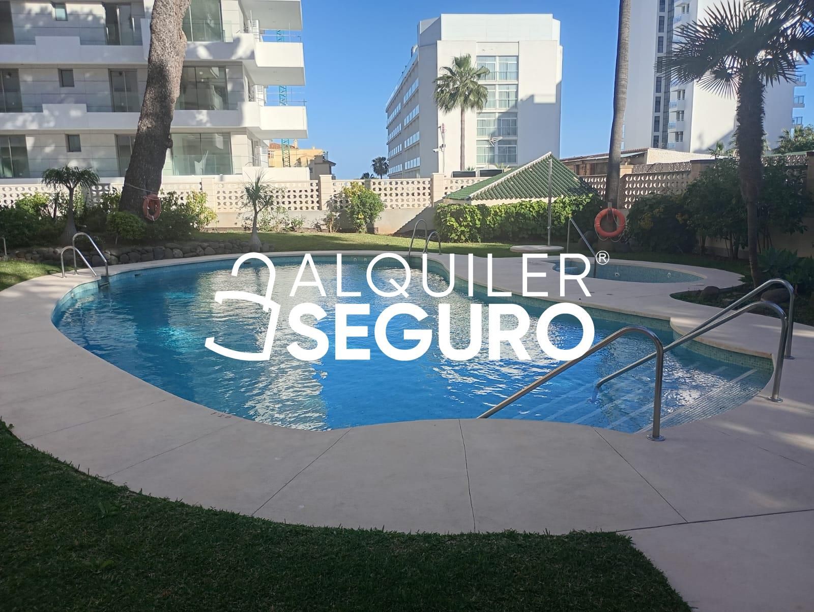 Swimming pool of Flat to rent in Benalmádena  with Air Conditioner, Terrace and Swimming Pool