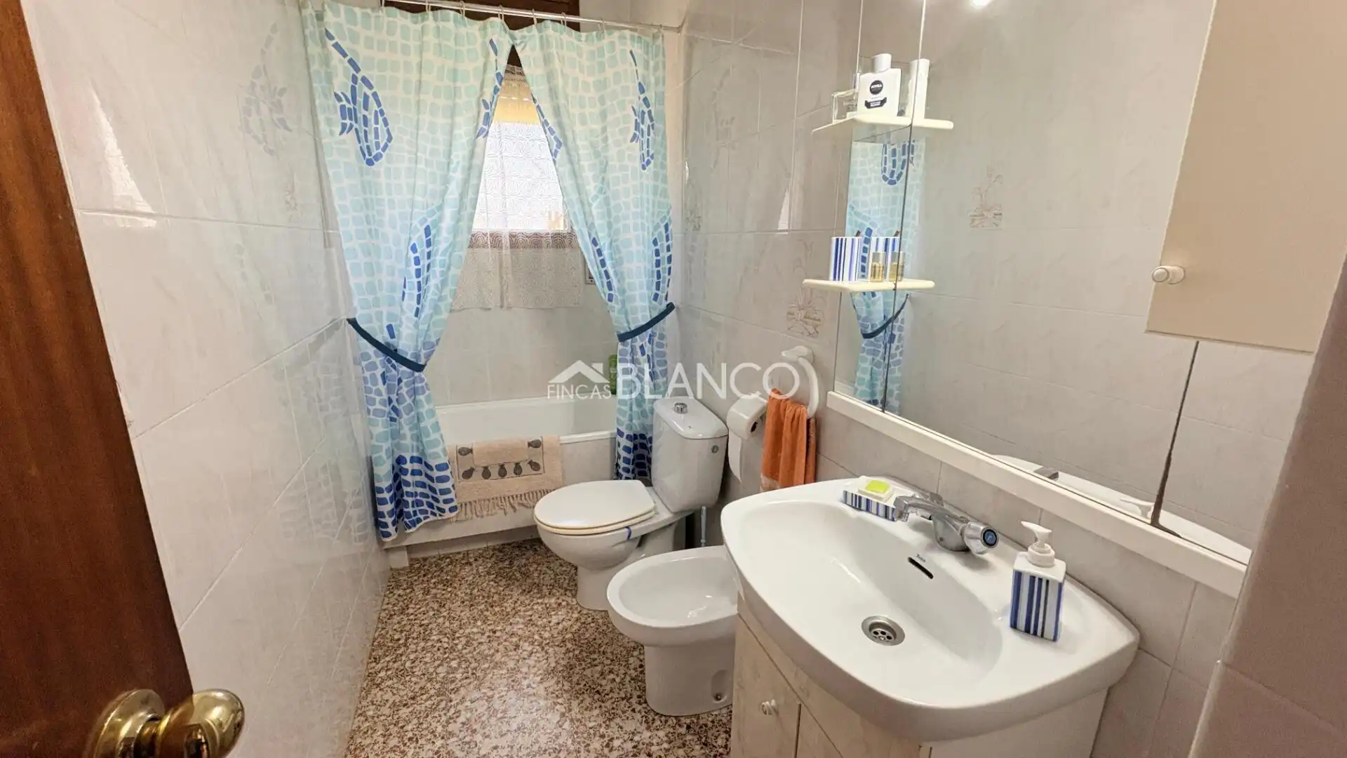 Bany de Casa o xalet en venda en Piera amb Jardí privat