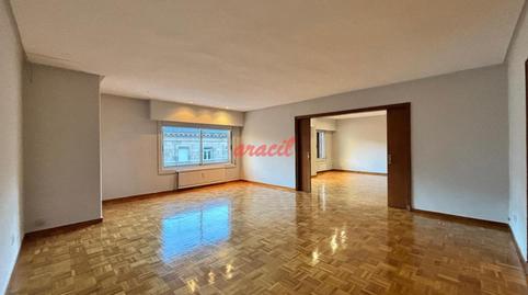 Photo 3 of Flat to rent in Centro, Ourense