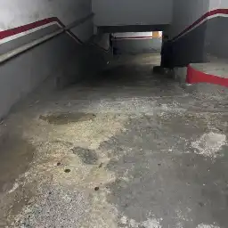 Parkplatz von Garage zum Verkauf in Santa Coloma de Gramenet mit Alarm