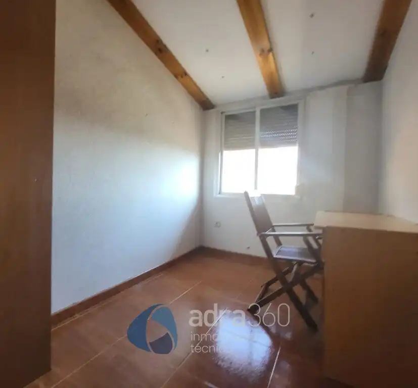 Habitación de Casa o chalet en venta en Nalda