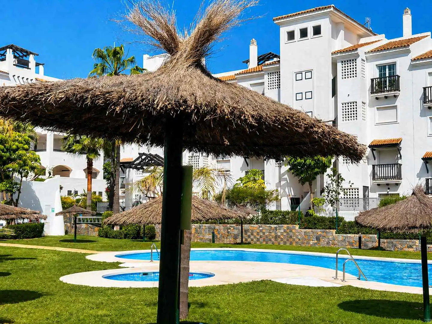 Vista exterior de Apartamento en venta en Torrox con Aire acondicionado, Calefacción y Terraza
