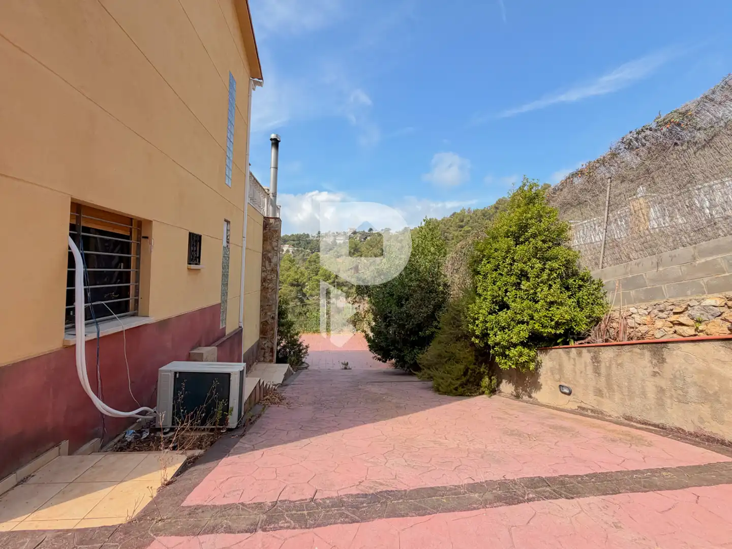 Exterior view of Houses for sale in Vallirana  with Air Conditioner, Private garden and Terrace