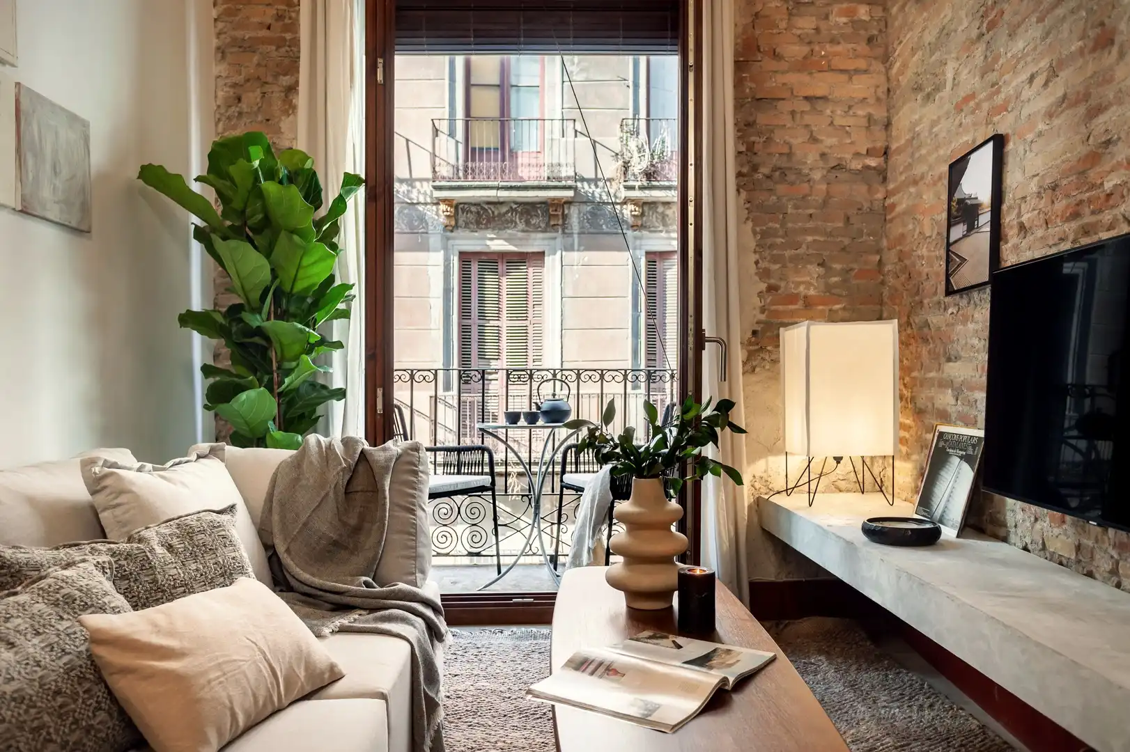 Wohnzimmer von Wohnungen zur Miete in Barcelona mit Klimaanlage, Heizung und Terrasse