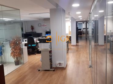 Oficina en venda a Centro