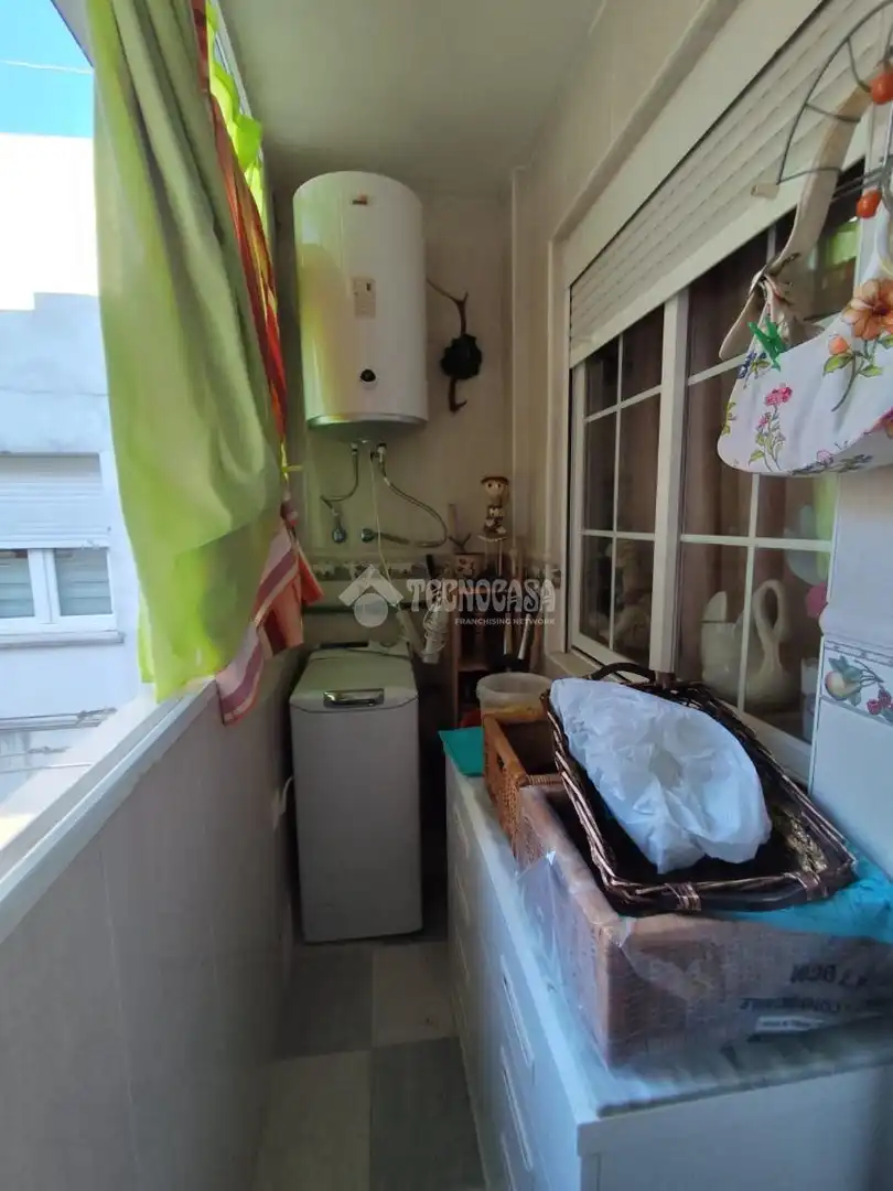 Kitchen of Flat for sale in Córdoba  with Air Conditioner