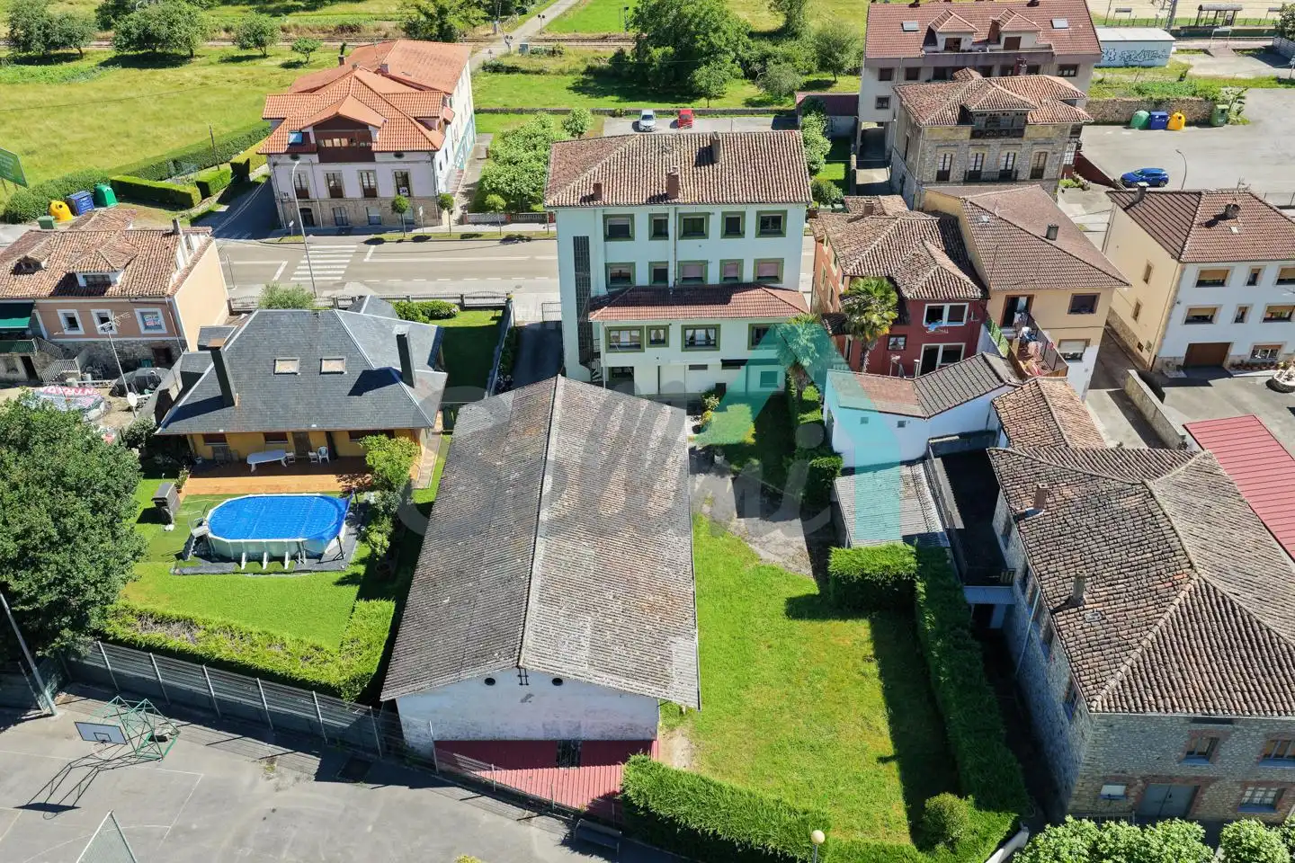 Edifici en venda en Piloña