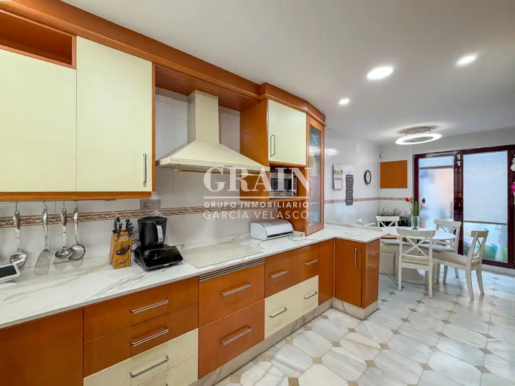 Cocina de Casa o chalet en venta en Albacete con Aire acondicionado, Calefacción y Jardín privado