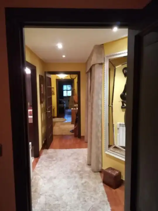 Piso en venta en Ourense Capital  con Calefacción, Parquet y Trastero