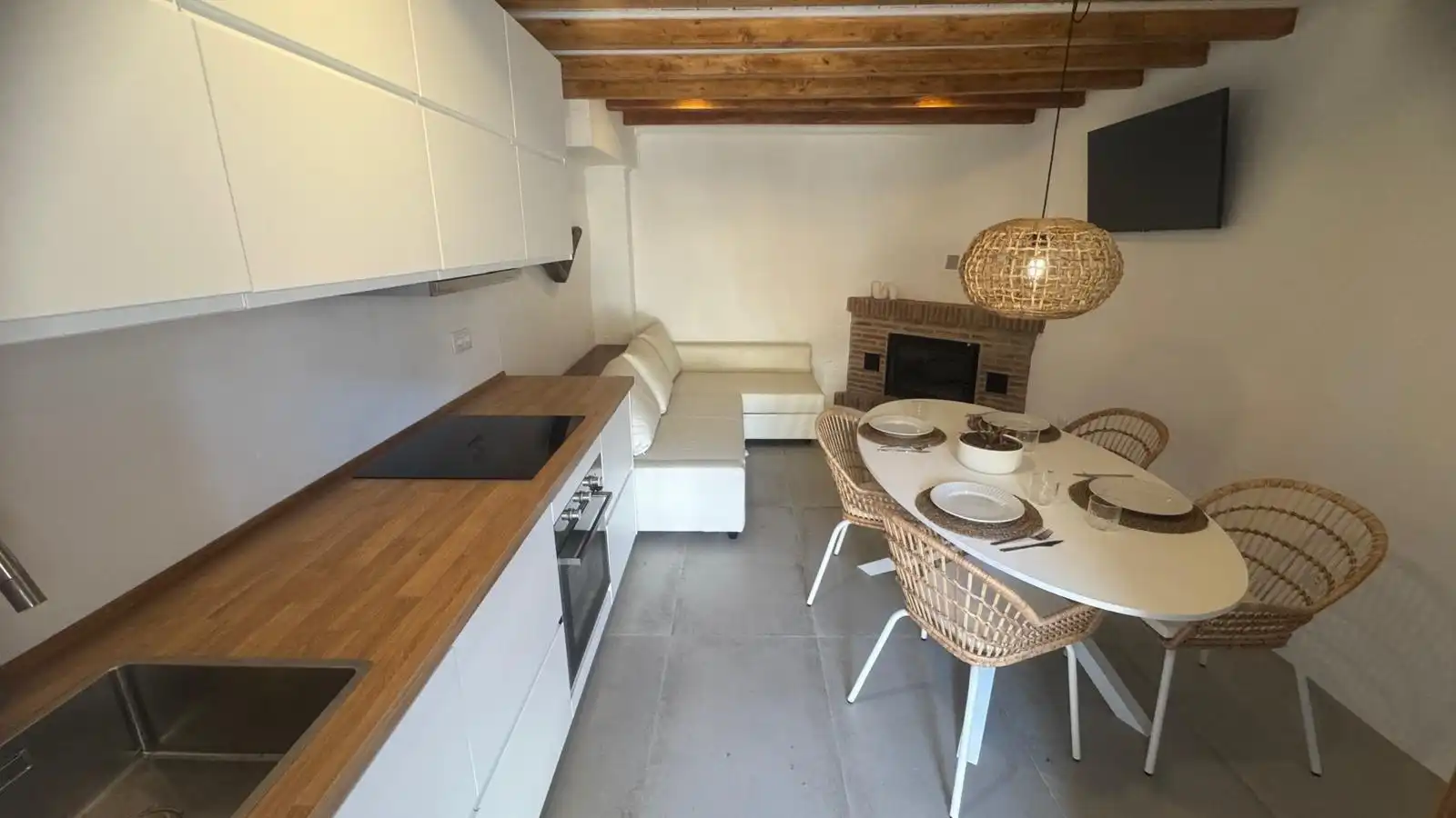 Cocina de Finca rústica en venta en Moclinejo con Aire acondicionado, Calefacción y Jardín privado