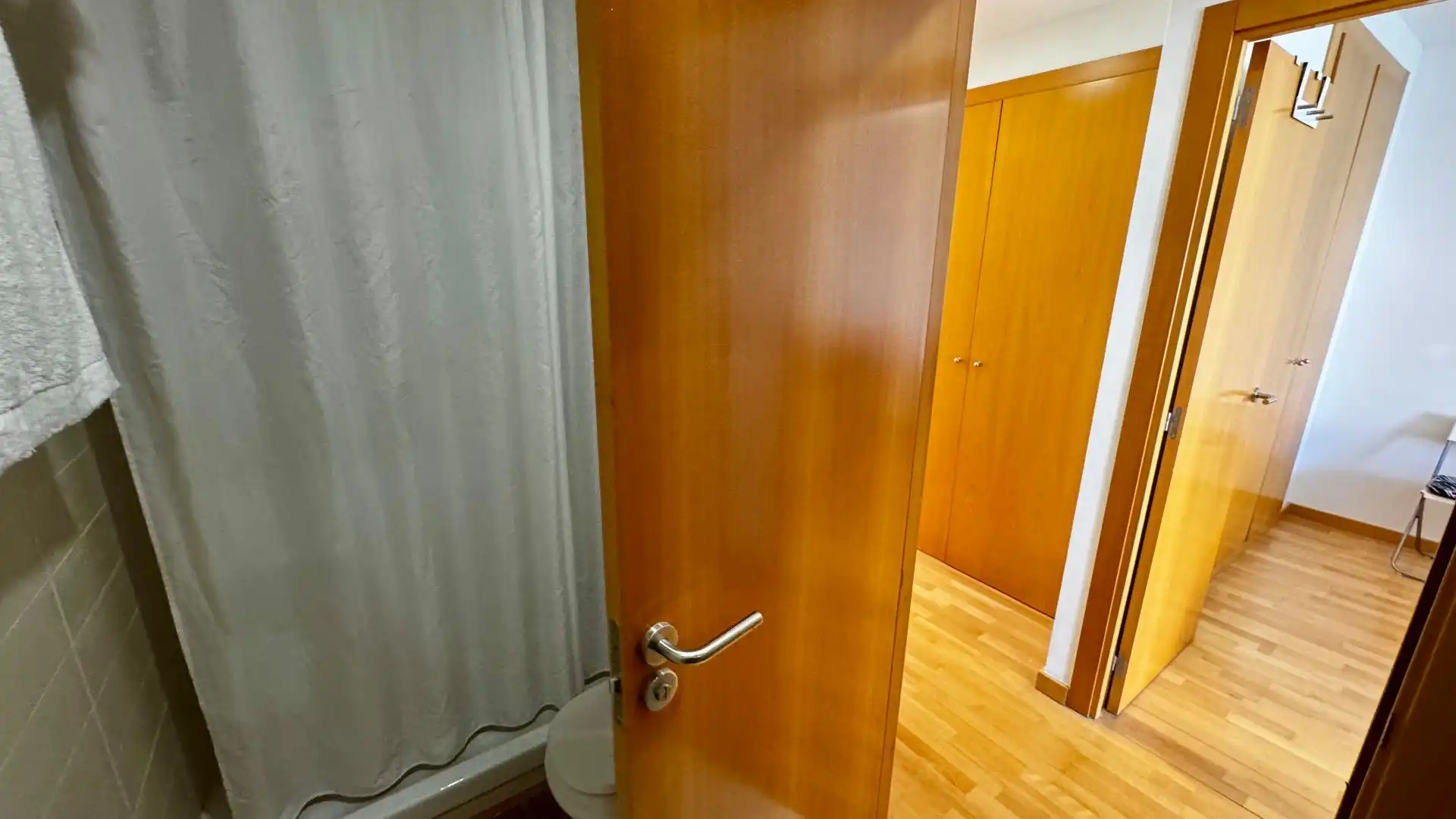 Bany de Pis en venda en Sabadell amb Aire condicionat, Calefacció i Terrassa